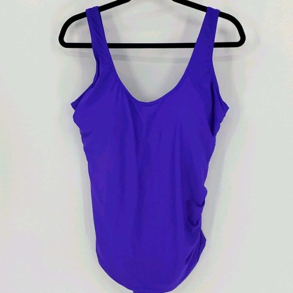 Beach Belle, one peice bathing suit. Size 18.. Good‎ used condition